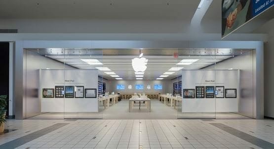 iphone-upgrade-event-retail-stores
