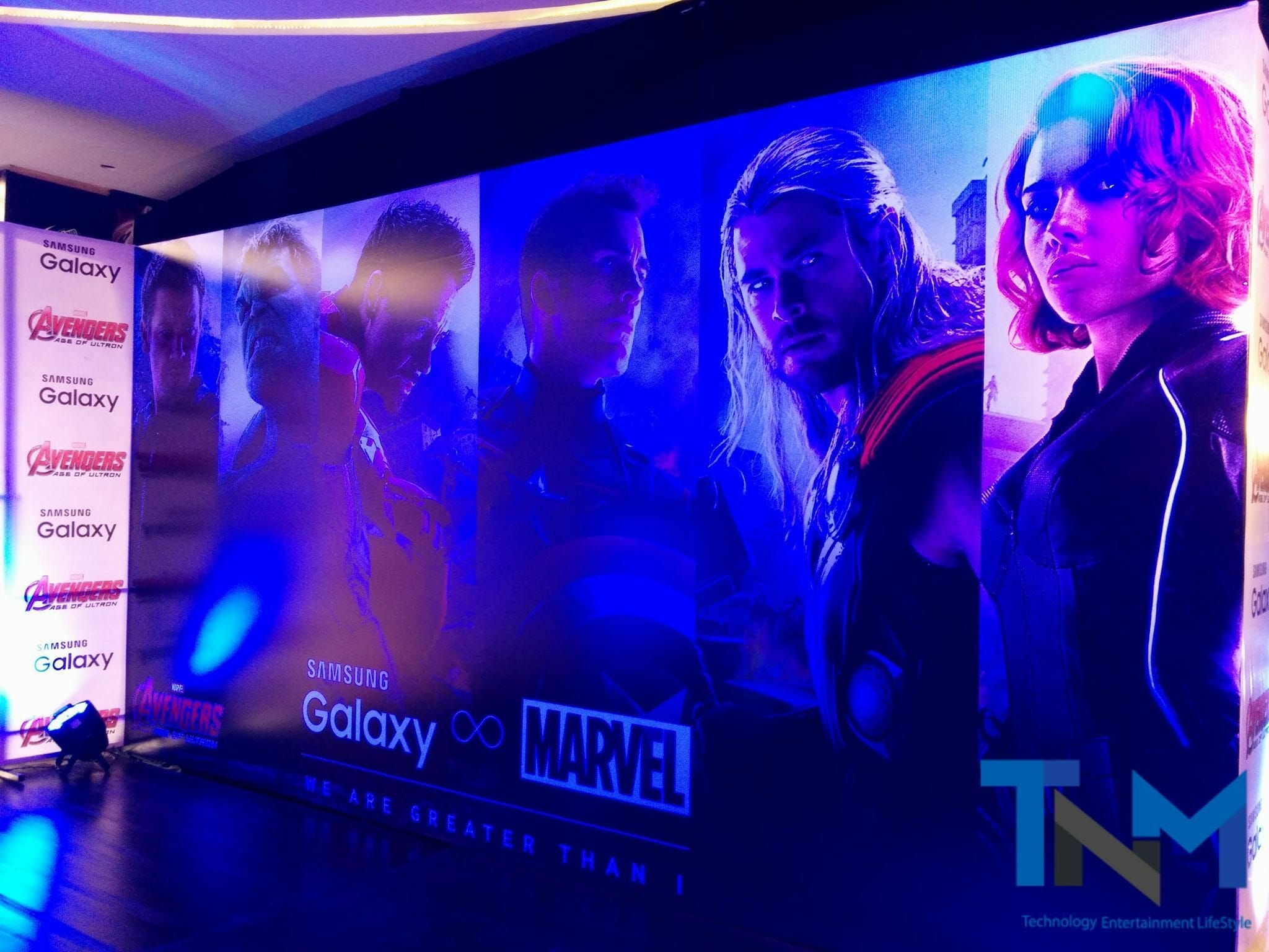 Samsung Marvel Avengers Age of Ultron