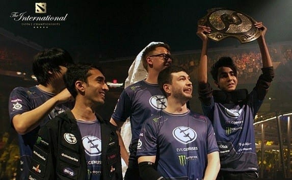 TI5 champions