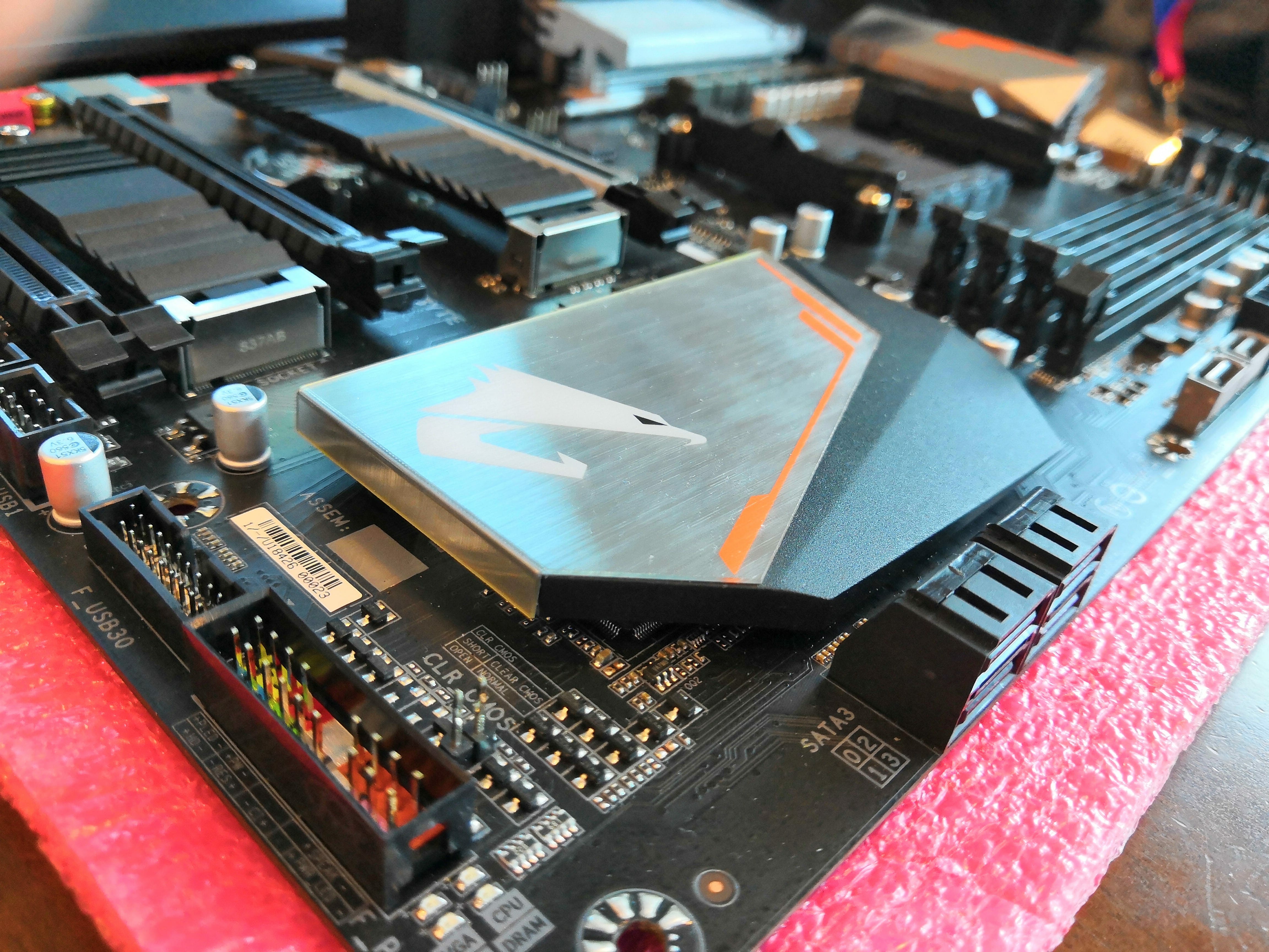 Gigabyte B450 Aorus Motherboard Announced: Specs and Prices