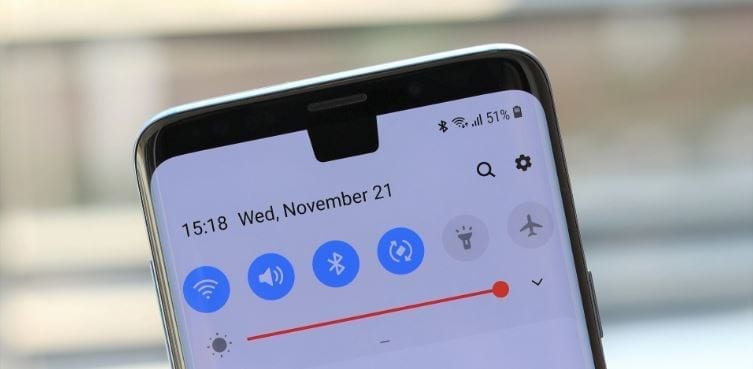Notch on Galaxy S9