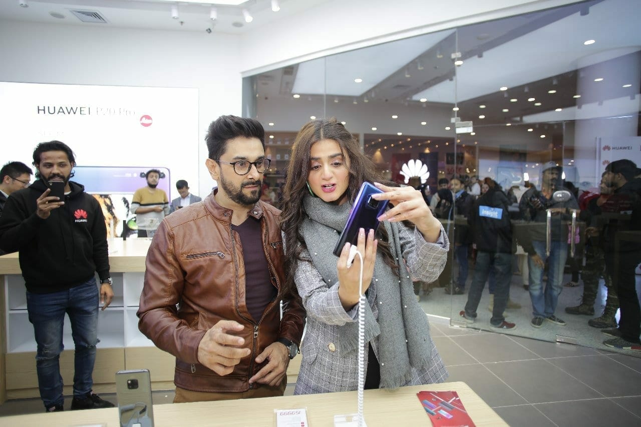 Flagship Experience Store in Lucky One Mall